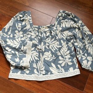 Christian Soriano Women’s Long Sleeve Boxy Fit Blouse Linen Blend small